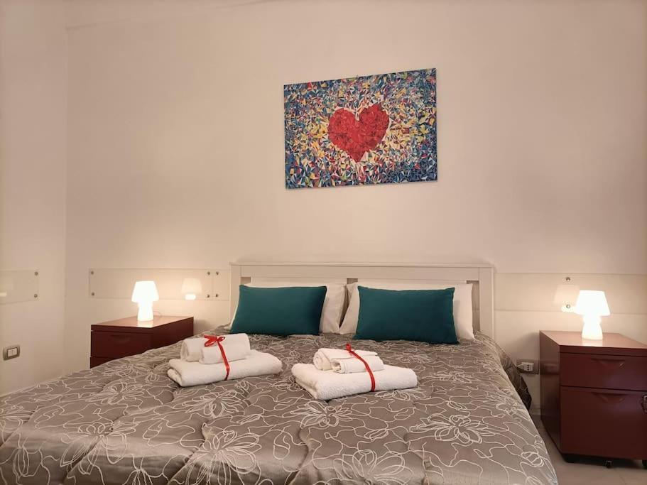 Fashion Cathedral Apartment, Centro Storico Napoli 外观 照片